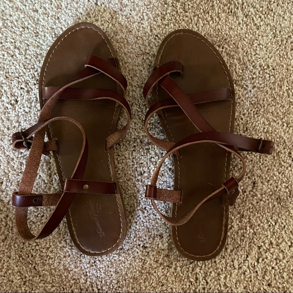universal threads brown sandals